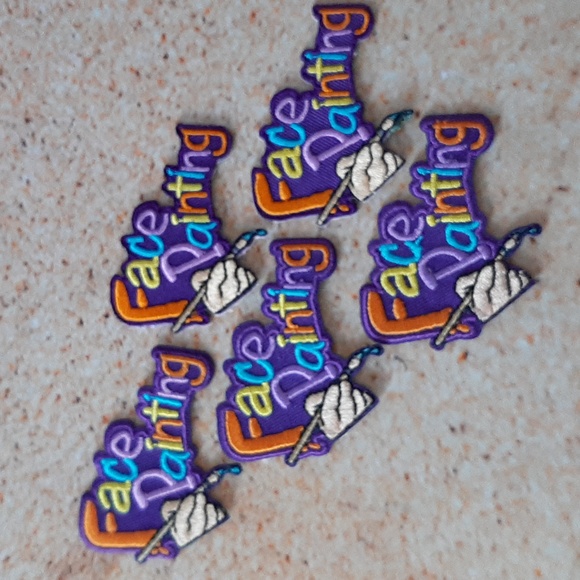 Face Painting - Girl Scout Fun Patch Bundle - NEW Iron On 🦋❤ - Picture 1 of 2